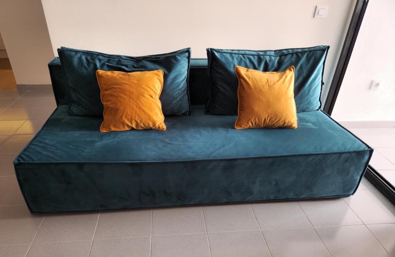 Moderno Apartamento Colon Con Vistas Al Mar קלפה מראה חיצוני תמונה